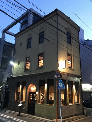030s